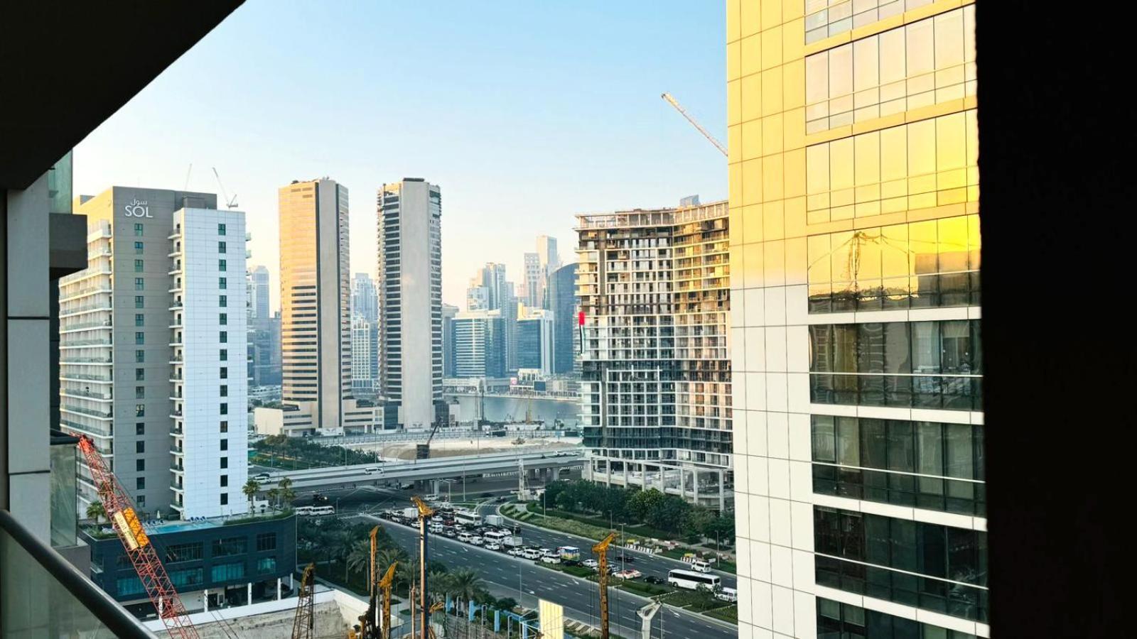 Premium In Oval Tower Business Bay Capsulehotel Dubai